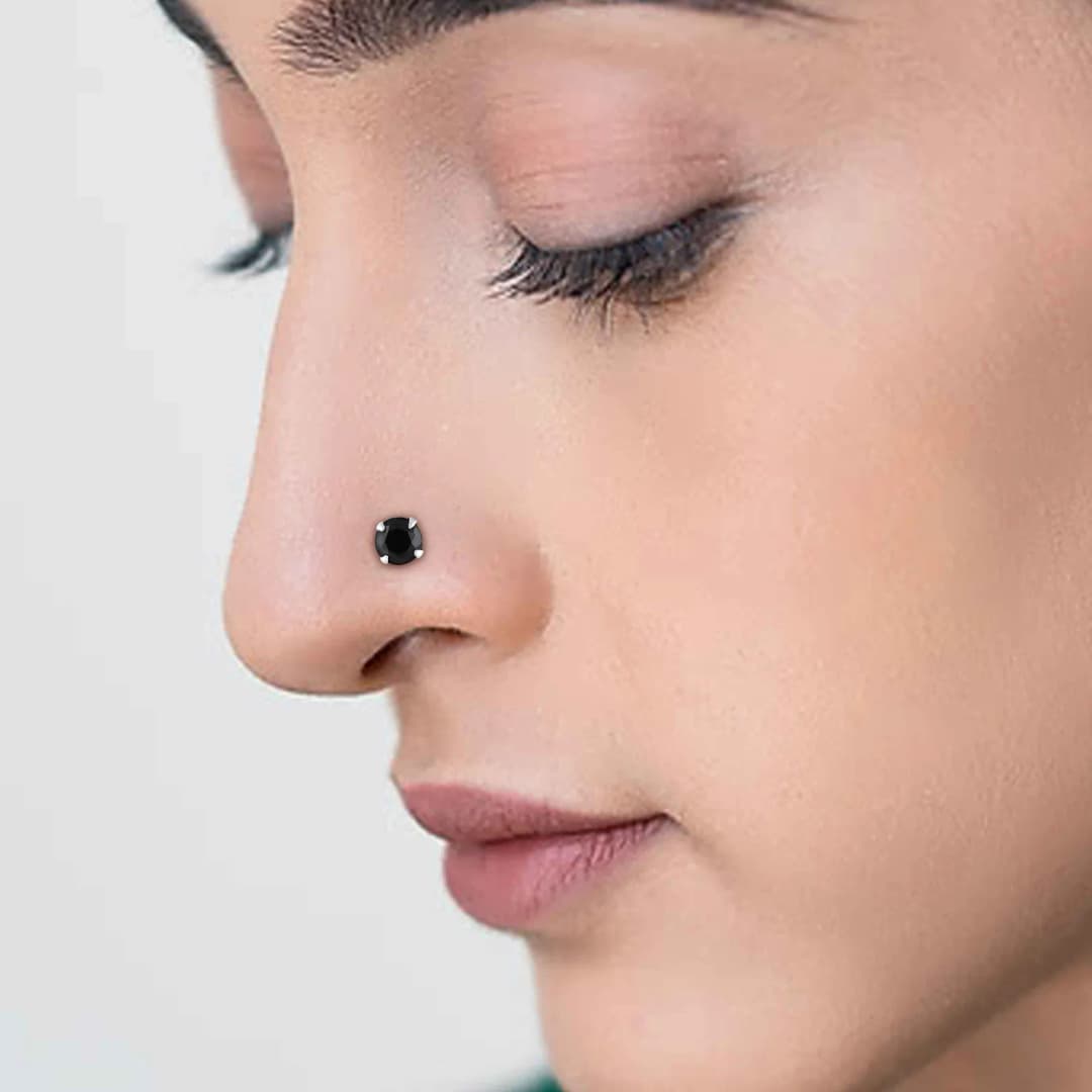Radiant Silver Nose Pin