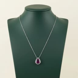 The Magenta Pearl Drop Chain