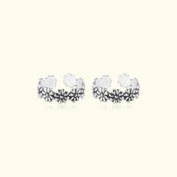 Beautiful Floral Silver Toe Ring