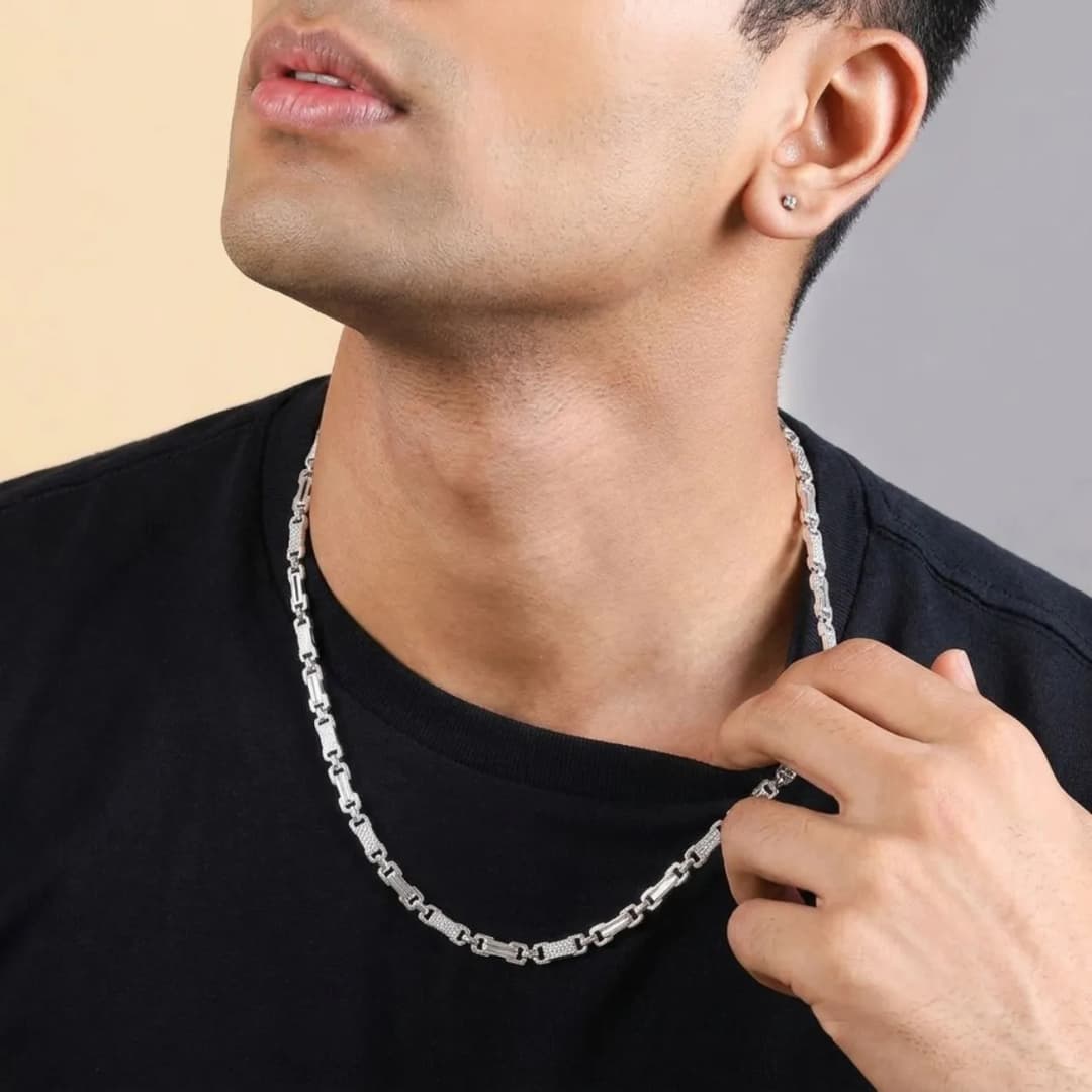 Minimalist Geometric Silver Chain