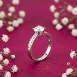 Elegant Silver Ring
