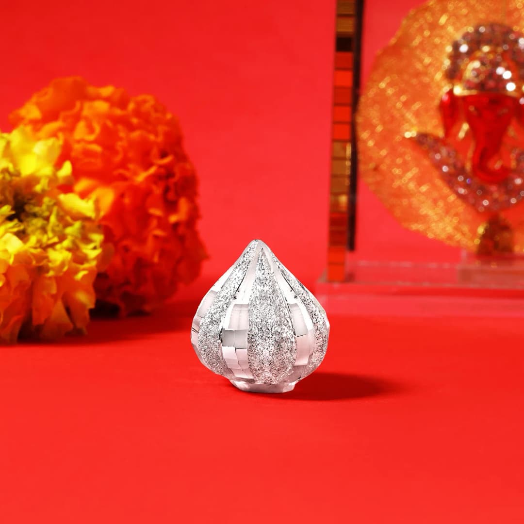 Silver Keli Jaswand Flower and Modak Ganpati Set