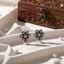 Ghare’s OxiBloom Pearls Silver Earrings