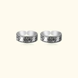 Timeless Flower Silver Toe Ring