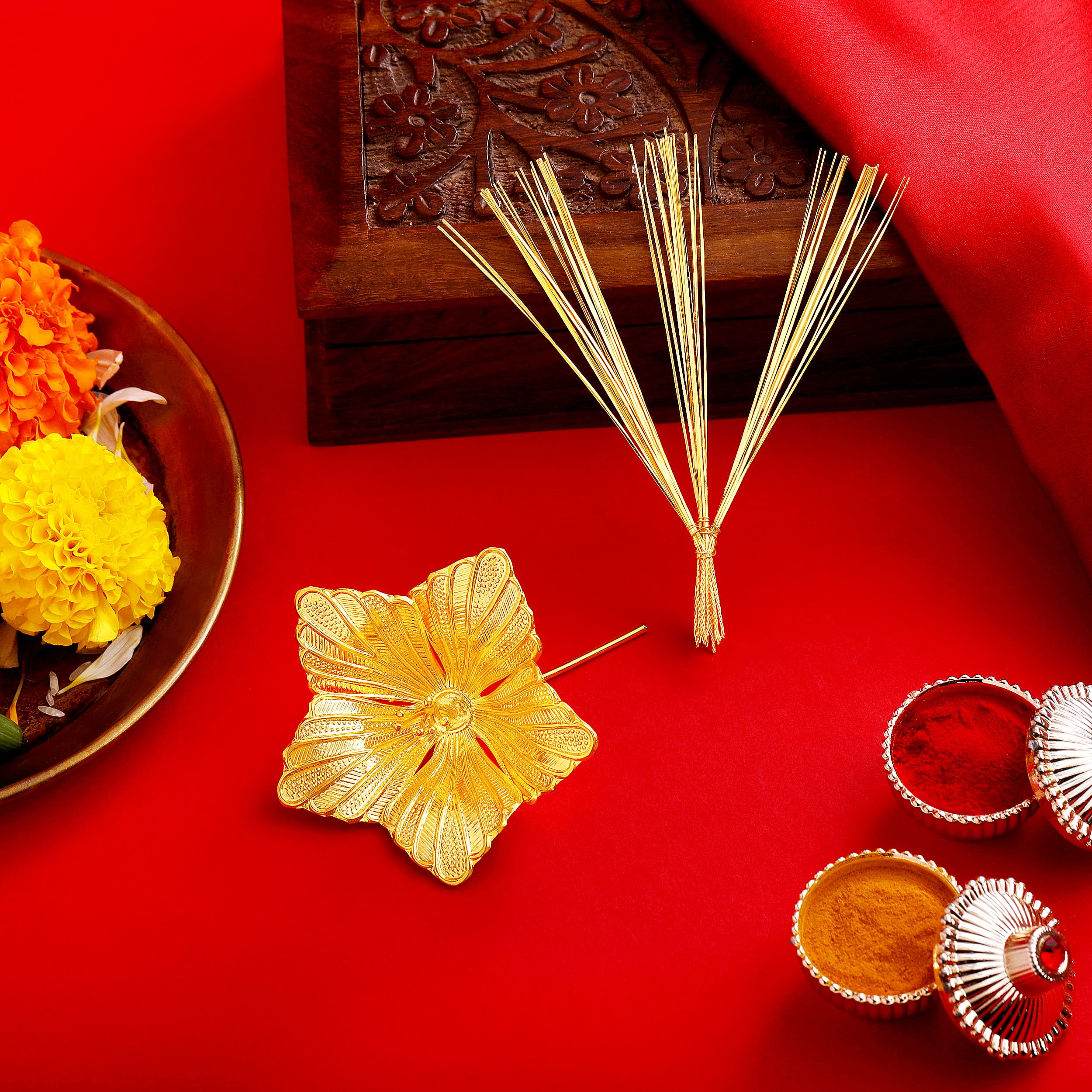 Essential Ganpati Decoration Set