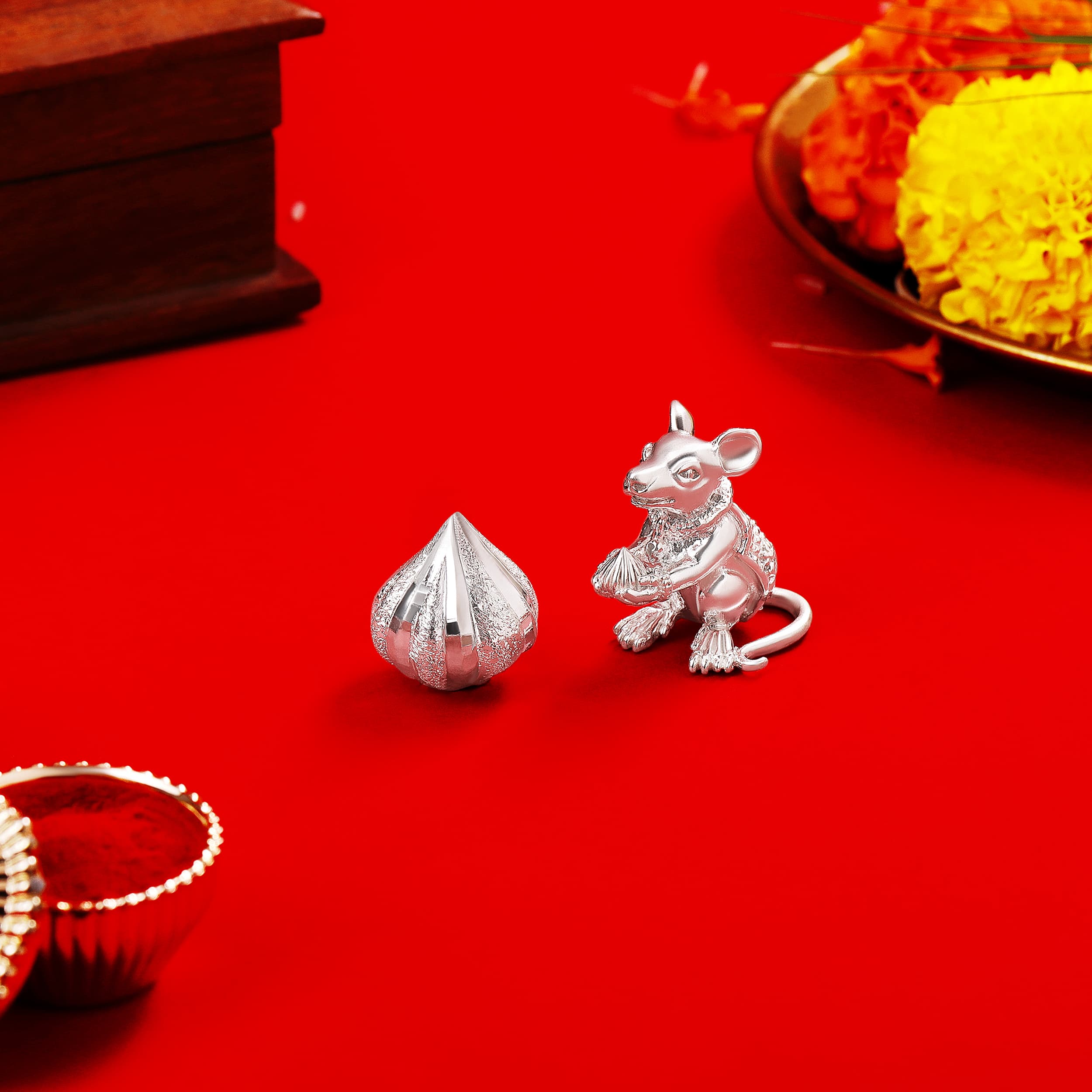 Silver Bhariv Undir and Silver Modak Ganpati Set