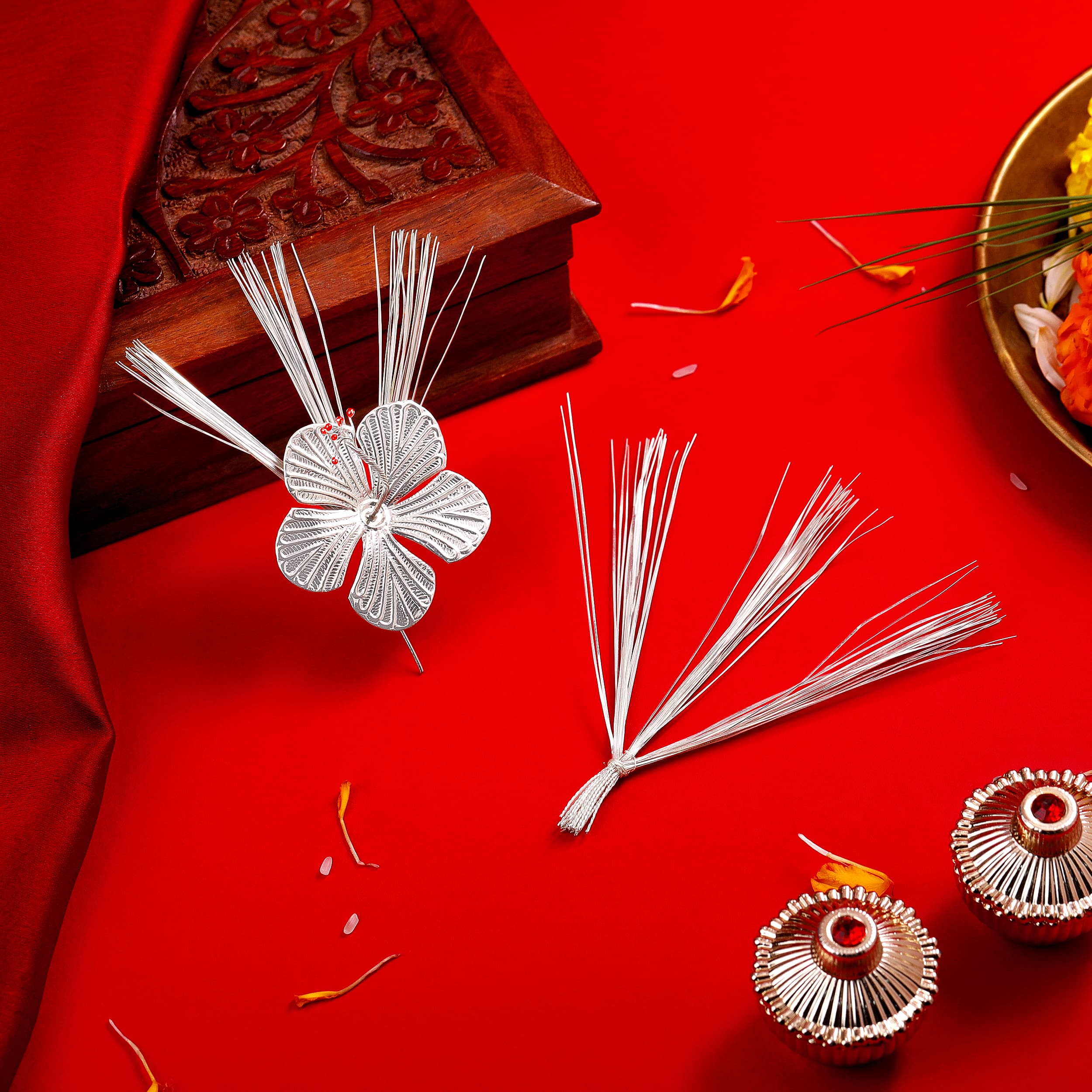 Silver Jaswand Flower and Silver Durva Ganpati Set