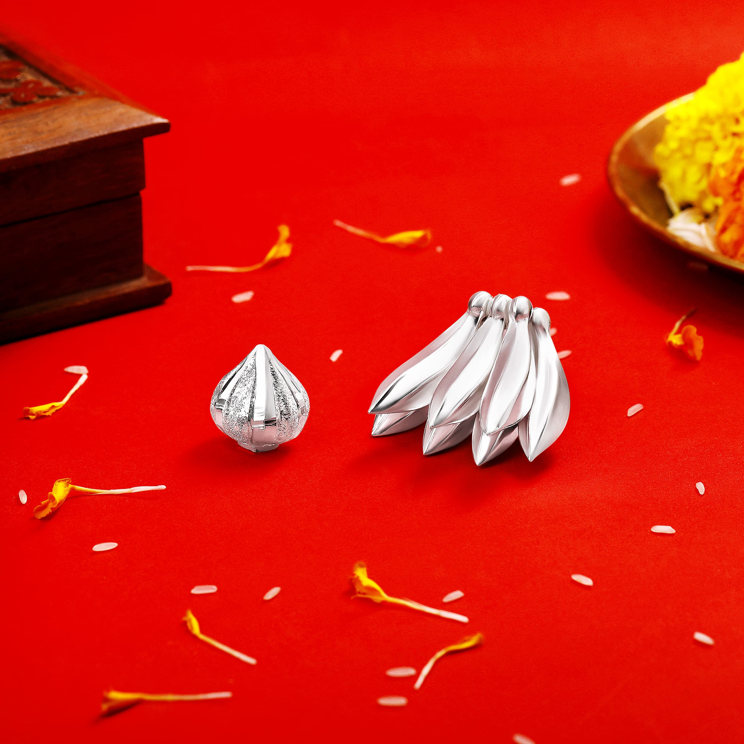 Silver Keli and Silver Modak Ganpati Set