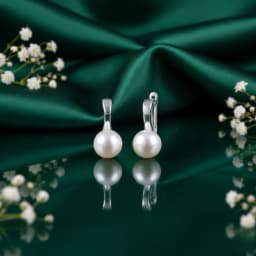 Petal Pearl Silver Studs