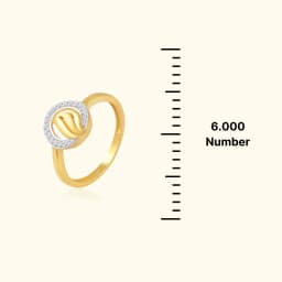 Flora 9CT Gold Leaf Dailywear Ring