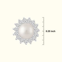 Classic Pearl Studs